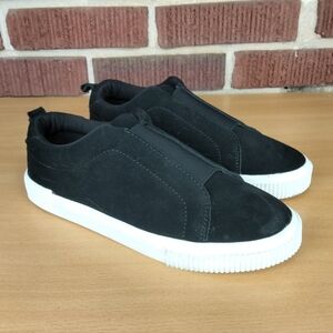 Splendid Vivian Eco-friendly Made from Recycled Materials Cow Suede Slip-Ons Blk